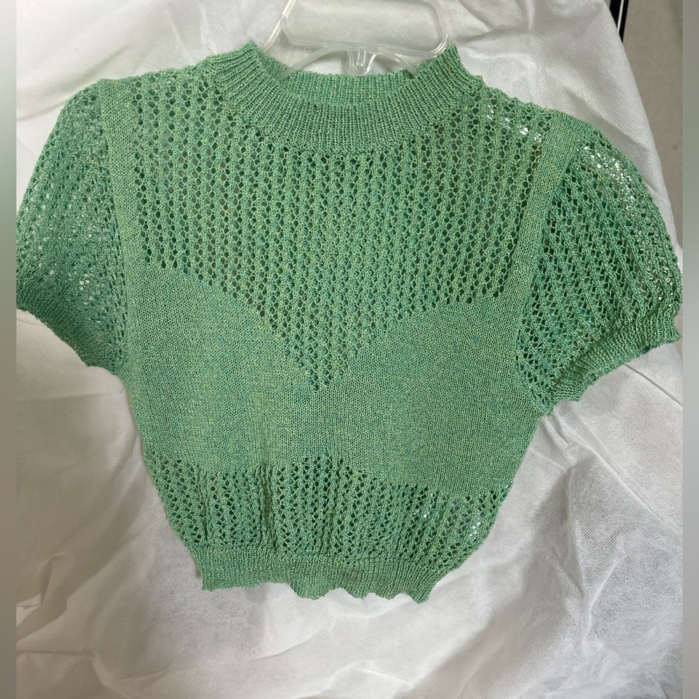 I think it's a very pretty never used it just removed the tag when i tried it on